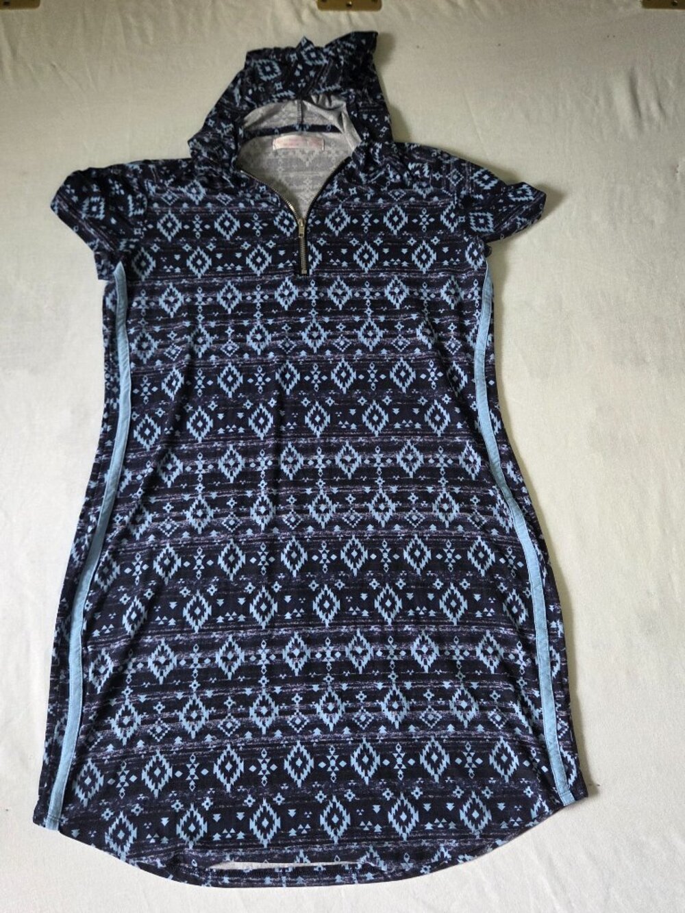 Women's No Boundaries blue/black XXL short sleeve hooded zip dress